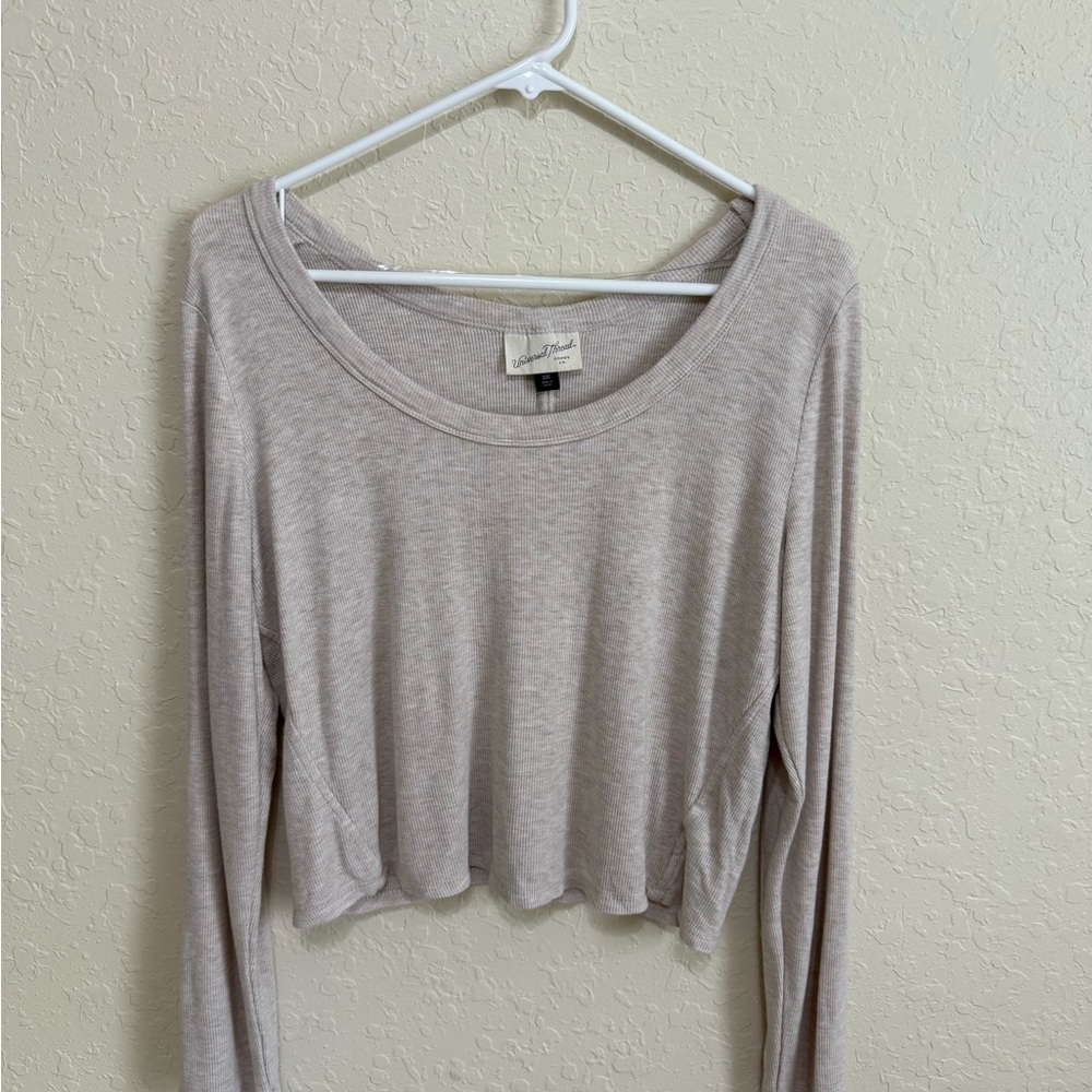 Universal Thread Light Beige Crop Top